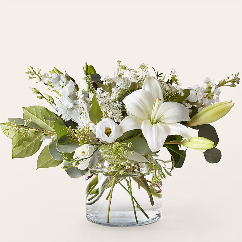 Alluring Elegance Bouquet – Flowers In The 419, Toledo OH