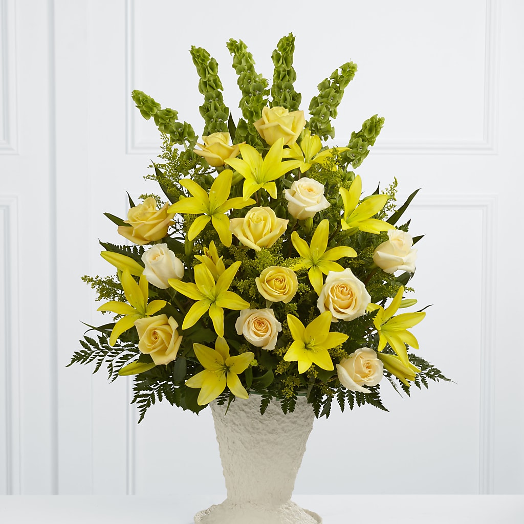 Golden Memories Arrangement – Flowers In The 419, Toledo OH