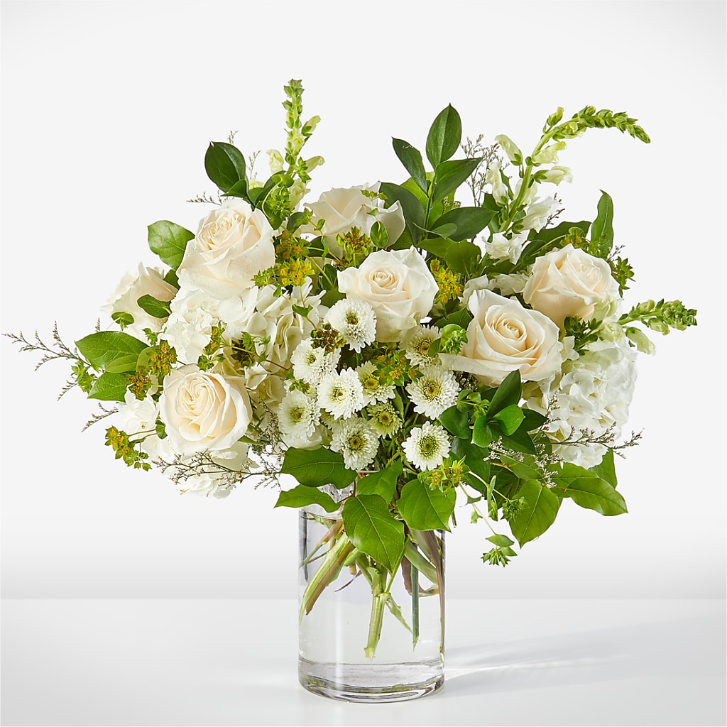 Hint of Vanilla Bouquet – Flowers In The 419, Toledo OH