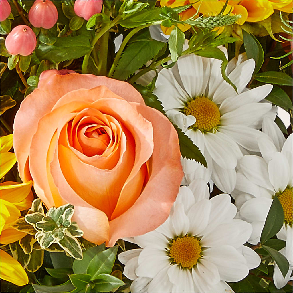The Good Life Bouquet –  Flowers In The 419, Toledo OH