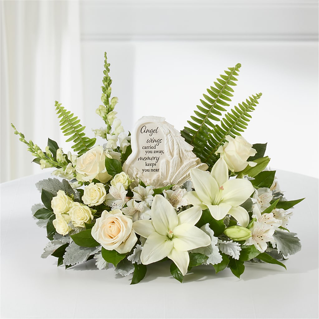 Holding You Close Arrangement –  Flowers In The 419, Toledo OH