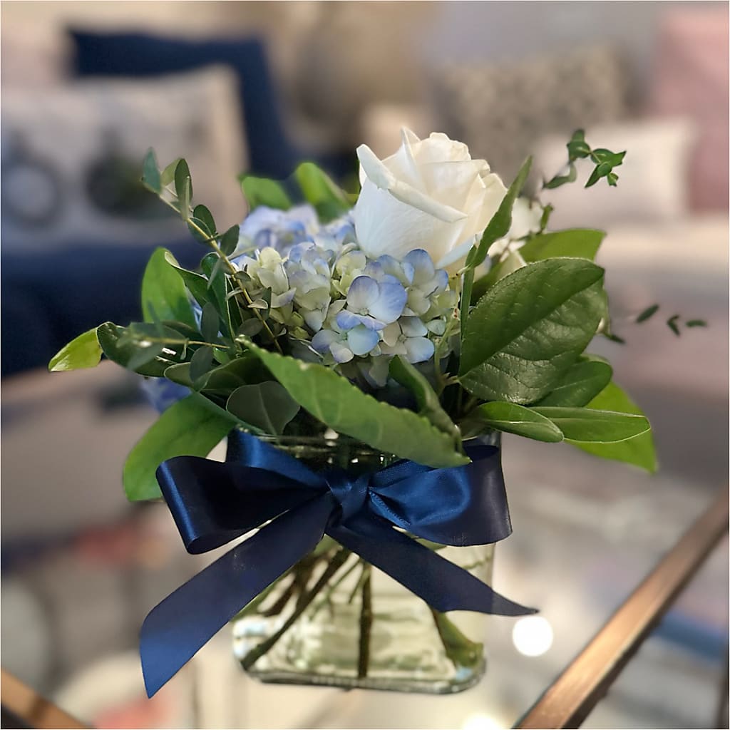 Sky Blue Delight Bouquet –  Flowers In The 419, Toledo OH