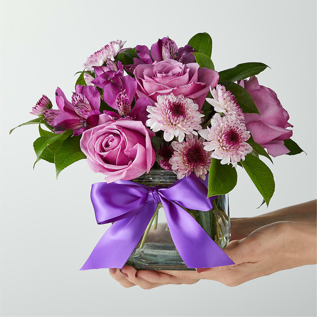 Sugarplum Bouquet –  Flowers In The 419, Toledo OH