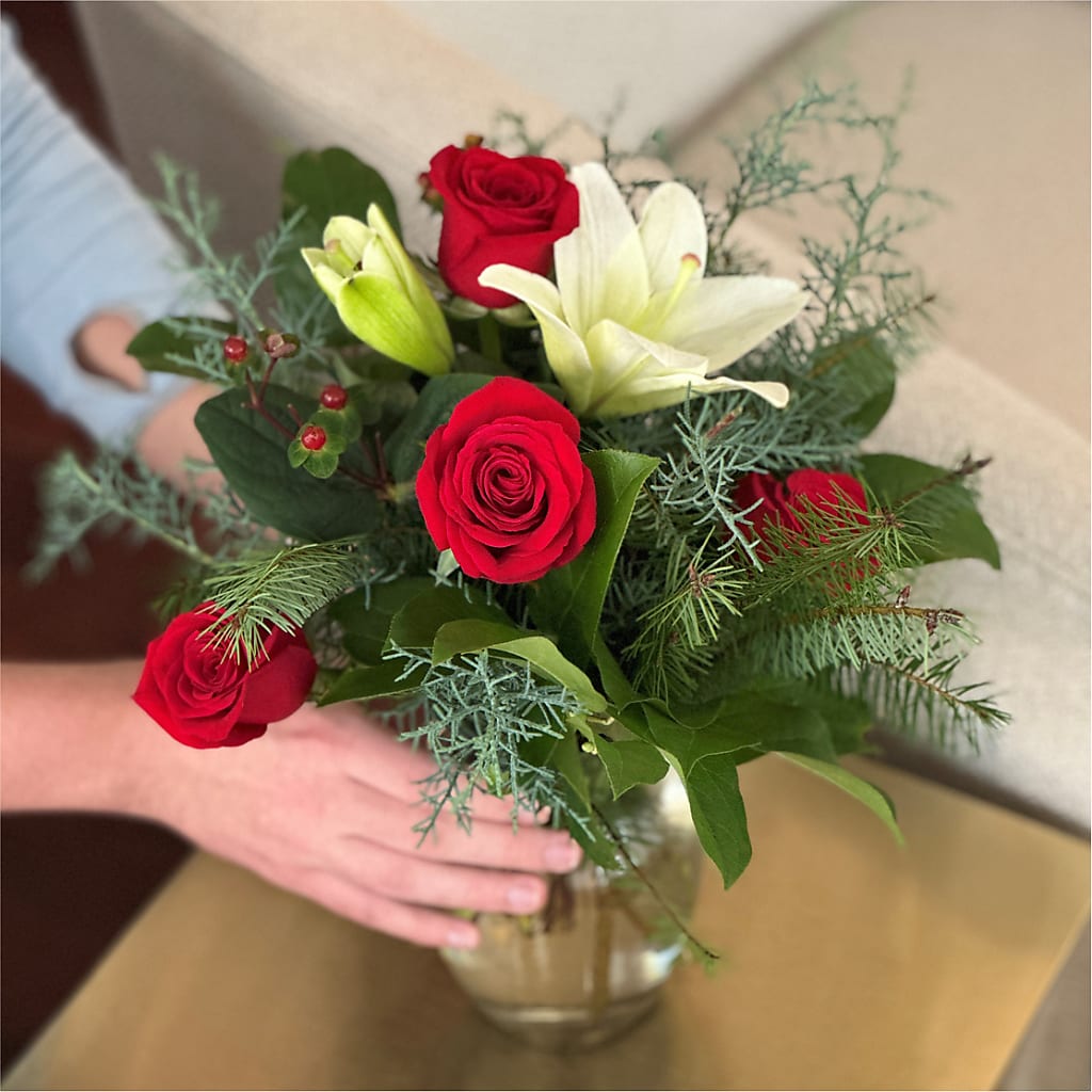 Glittering Lights Bouquet –  Flowers In The 419, Toledo OH