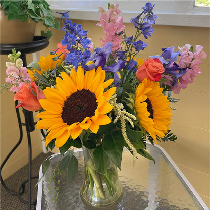 Rays of Life Bouquet –  Flowers In The 419, Toledo OH