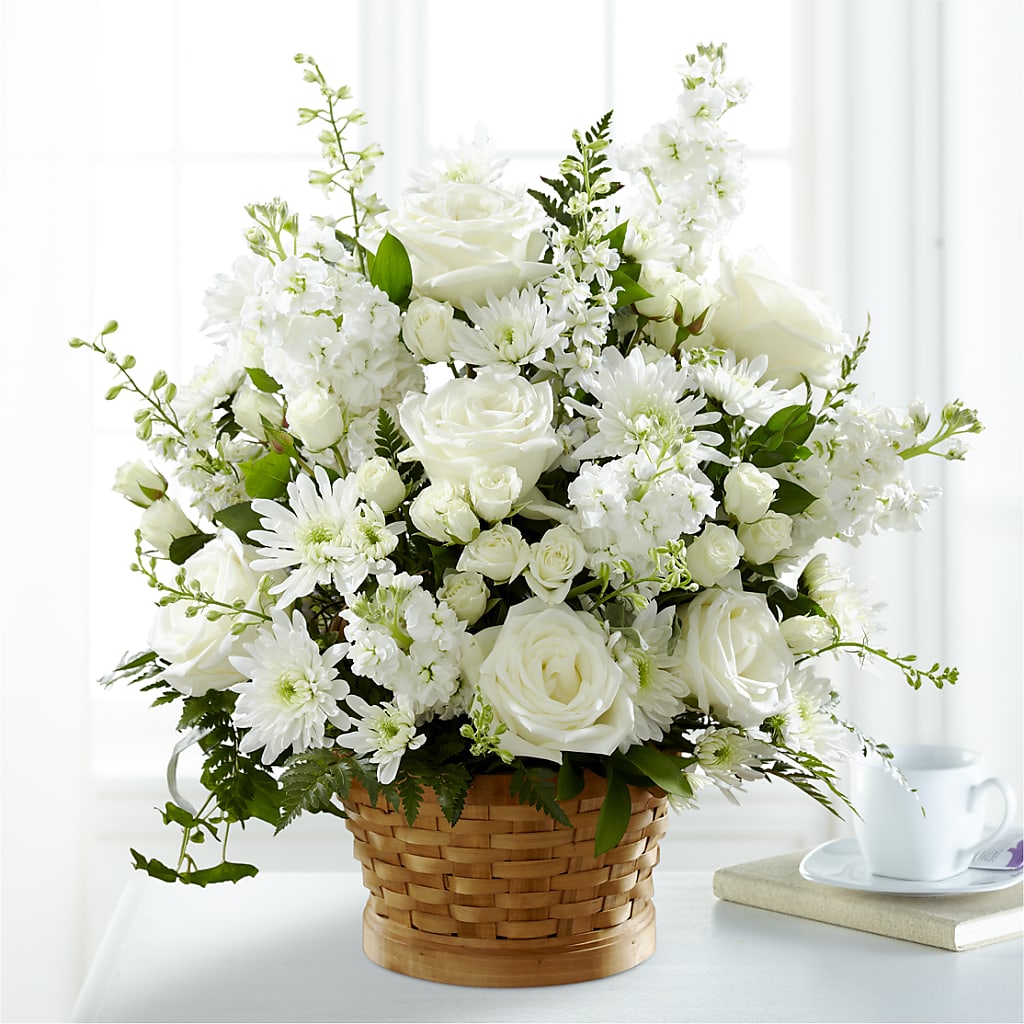 Heartfelt Condolences Arrangement –  Flowers In The 419, Toledo OH