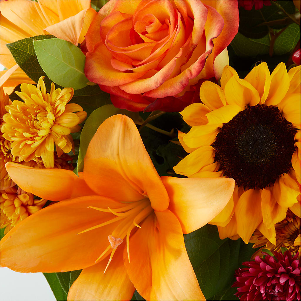 Grateful Centerpiece –  Flowers In The 419, Toledo OH
