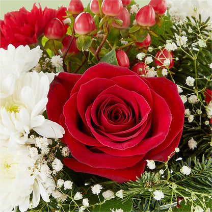 Chance of Flurries Bouquet –  Flowers In The 419, Toledo OH