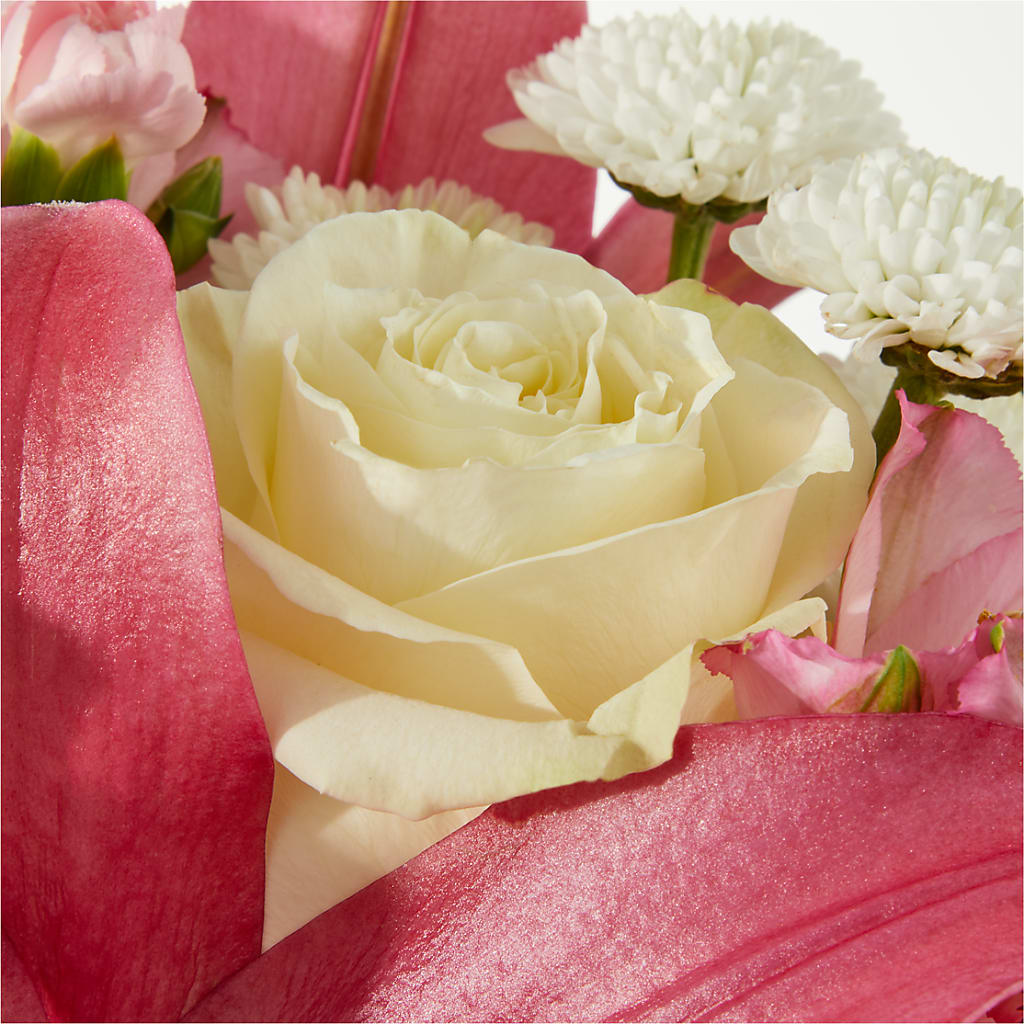 Piece of Cake Bouquet –  Flowers In The 419, Toledo OH
