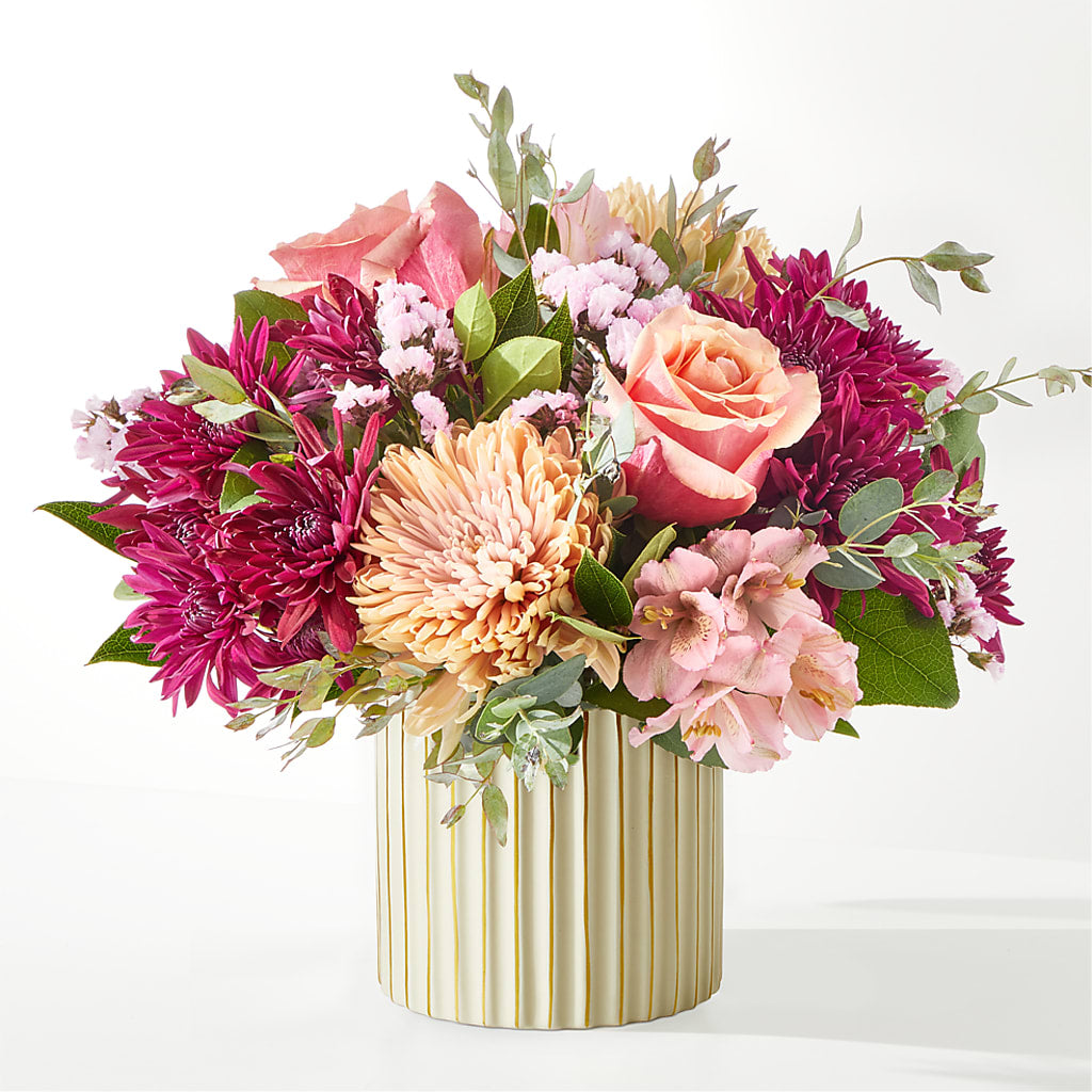 Berry Cobbler Bouquet with Ivory Vase –  Flowers In The 419, Toledo OH