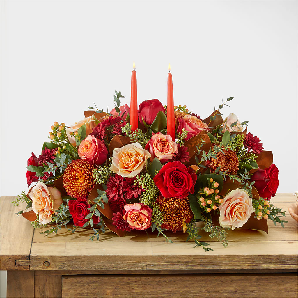 Gather Near Centerpiece –  Flowers In The 419, Toledo OH