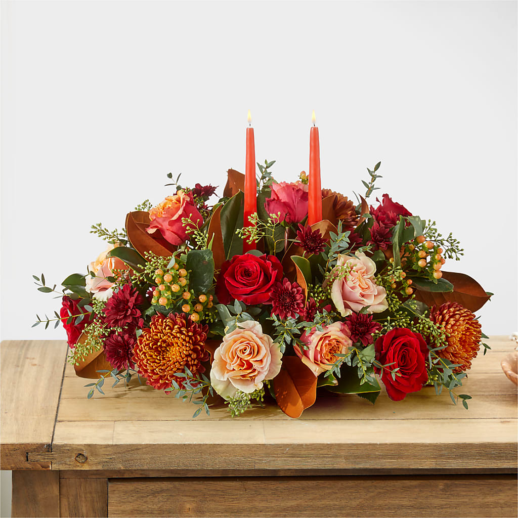 Gather Near Centerpiece –  Flowers In The 419, Toledo OH